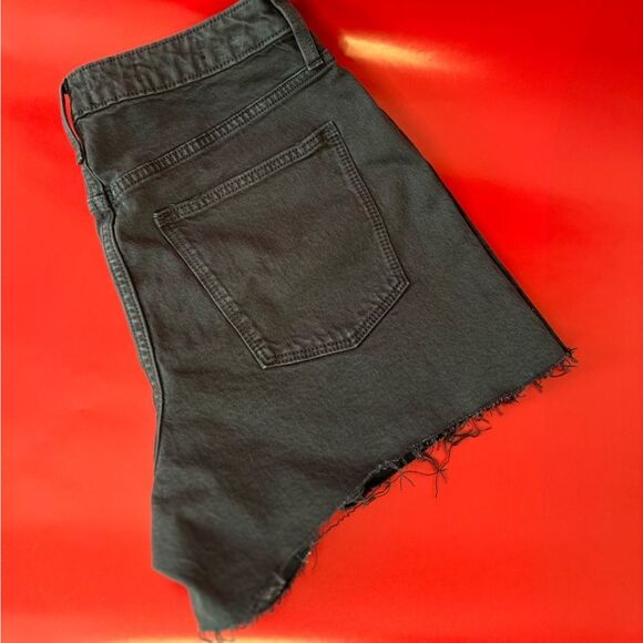 Universal Thread Shorts - Picture 4 of 4